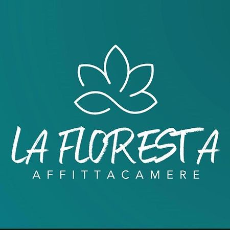 La Floresta Udine Bagian luar foto