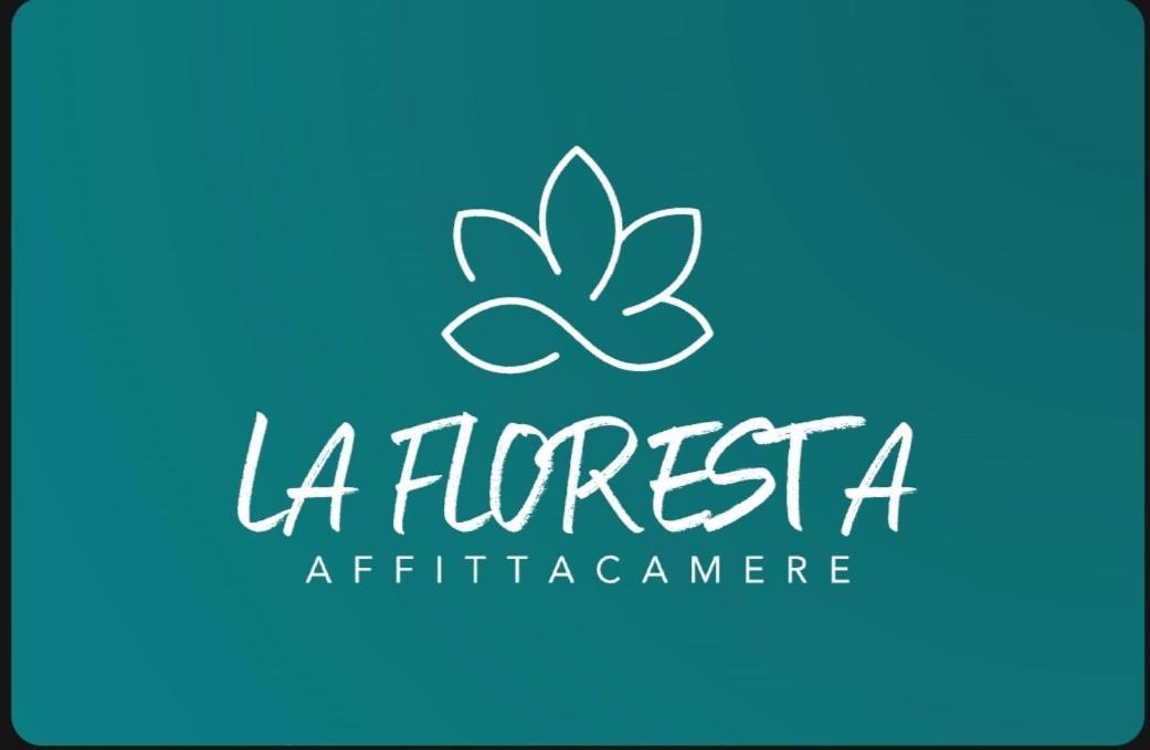 La Floresta Udine Bagian luar foto